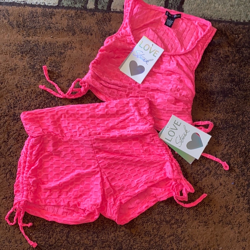 Barbie pink set